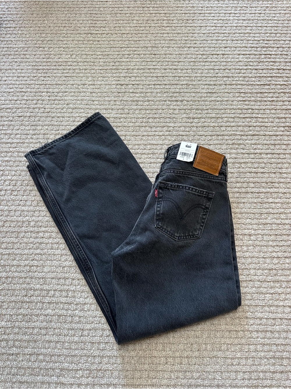 Levi’s NWT Black Low Rise Straight Leg Low Loose Jeans Sz 26 - Picture 2 of 8